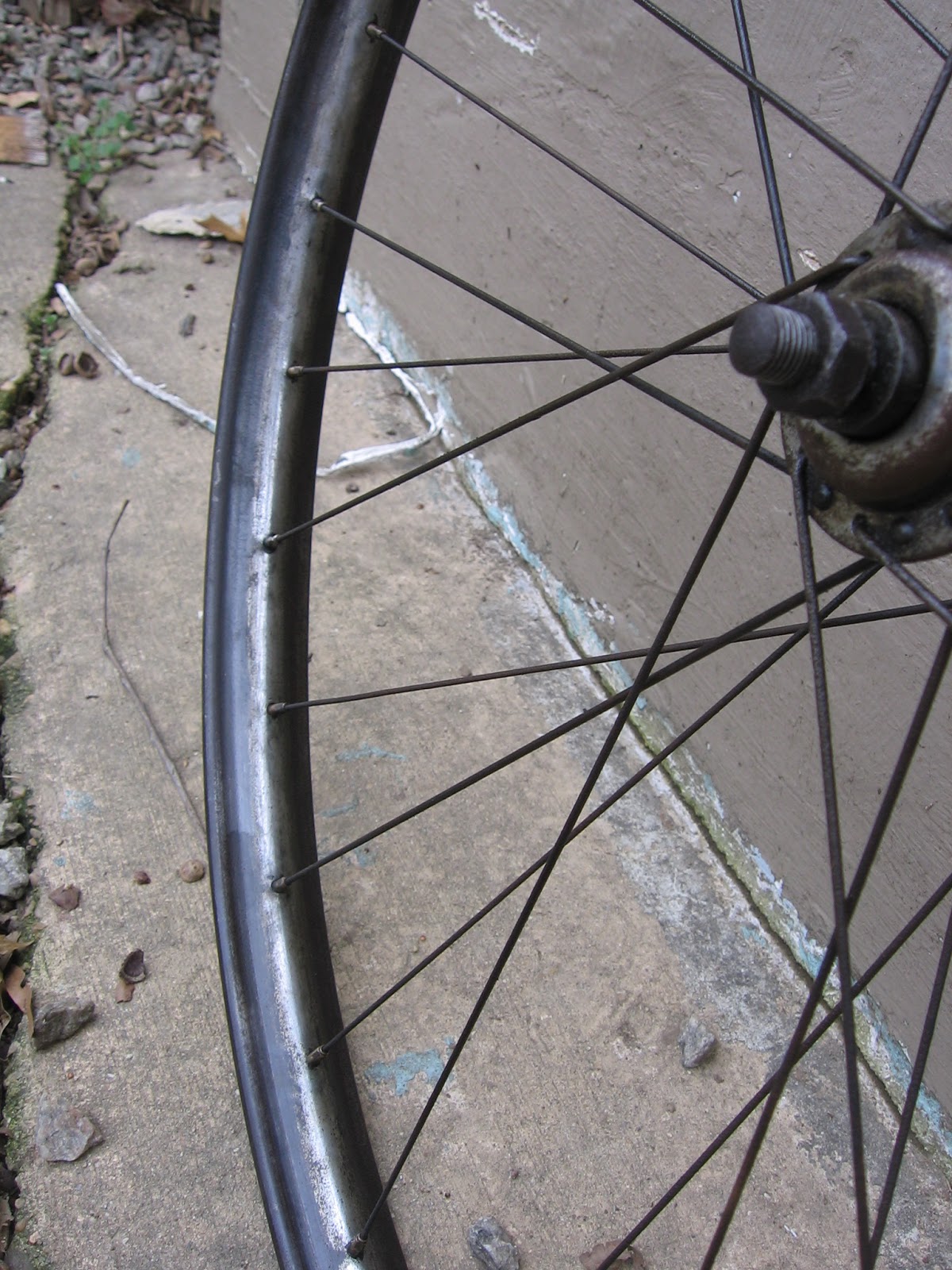 The Bike Shed Removing Paint From A Bicycle Fender And Cleaning a