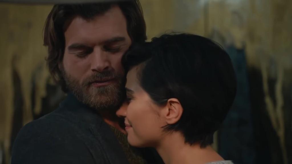 Meandry uczuć odcinek 41 i 42: Bulent zaleca się do Banu! [Streszczenie + Zdjęcia]