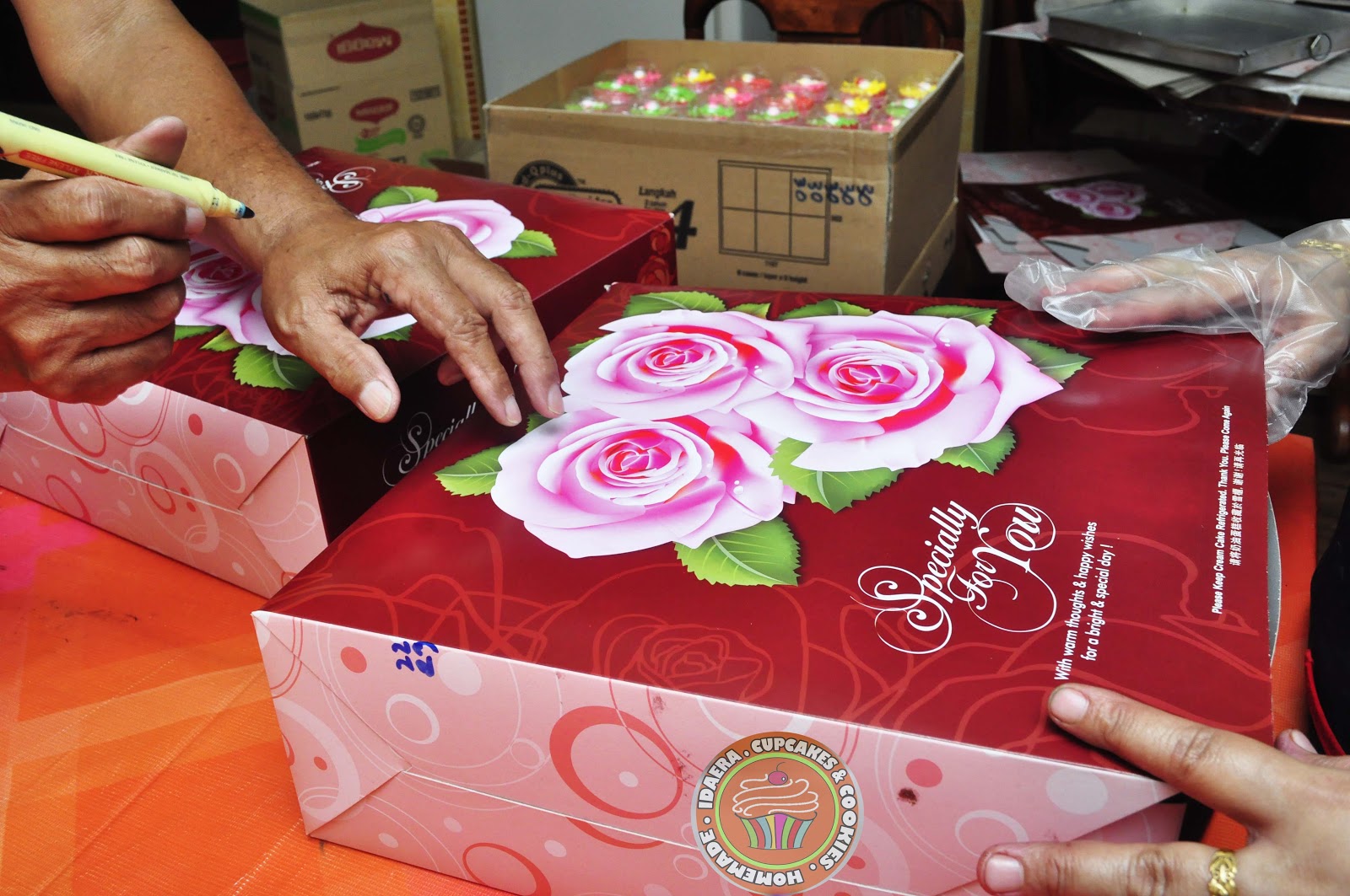 IdaEra Cupcakes & Cookies: Raikan Cinta - Asrul & Siti 