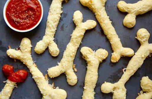 Cheesy Halloween Breadstick Bones Cheesy Halloween Breadstick Bones