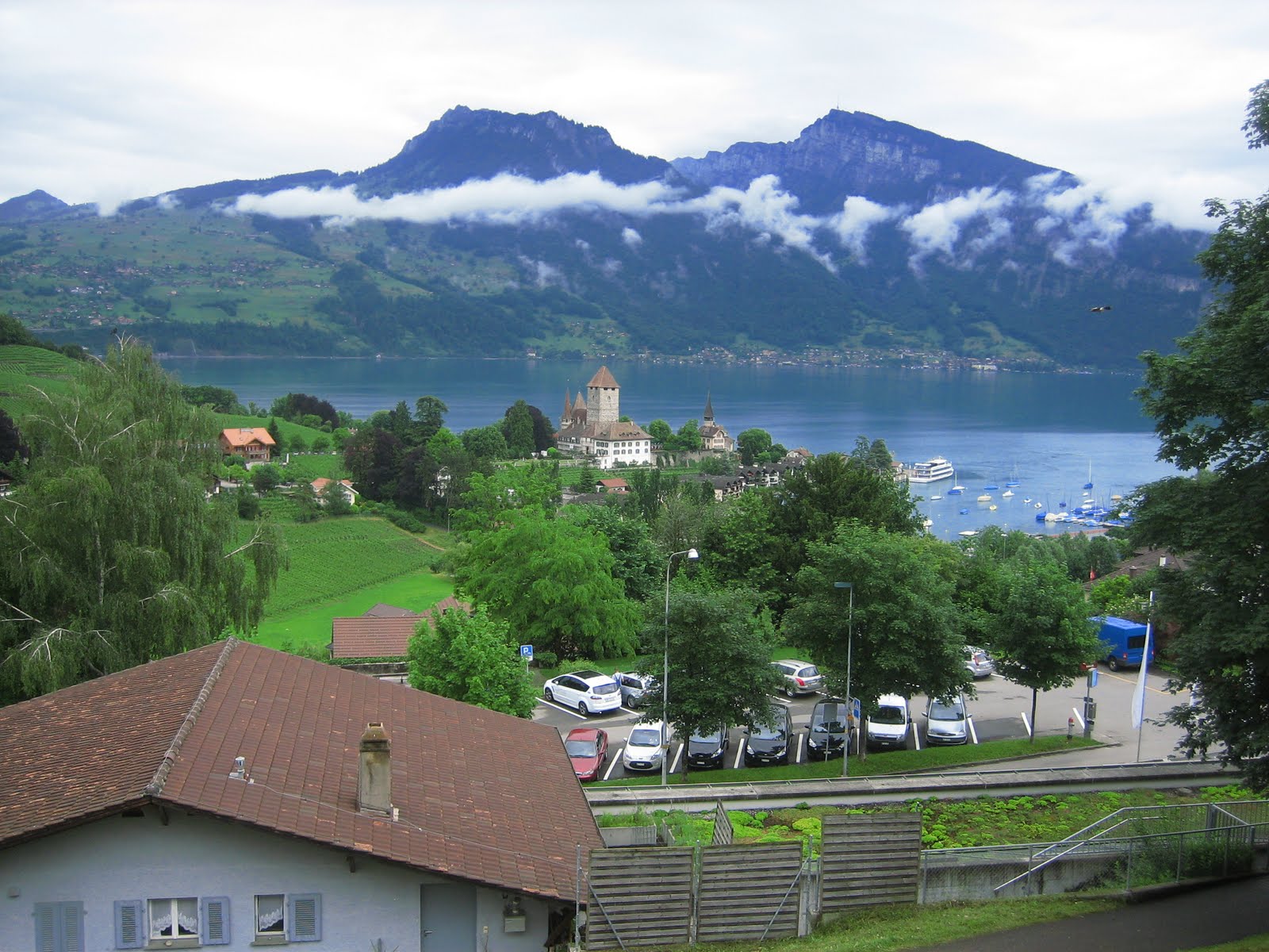 TOP WORLD TRAVEL DESTINATIONS Spiez, Switzerland