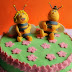 <center>TUTORIAL ABEJA MAYA Y WILI CON FONDANT, NUEVO PEDIDO ESTA VEZ DE MI SOBRINA</center>