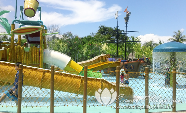 Jpark Island Resort and Waterpark Captain Hooks Swimming Pool