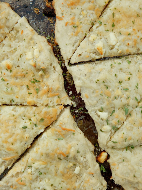 3 Cheese Italian Flatbread + Krusteaz Giveaway...delicious, easy and tasty appetizer! (sweetandsavoryfood.com)