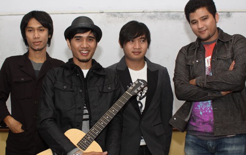 Lirik Lagu Sheila On 7 Berhenti Berharap Pasar Lirik Lagu