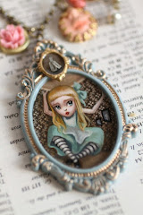 Alice Pendant