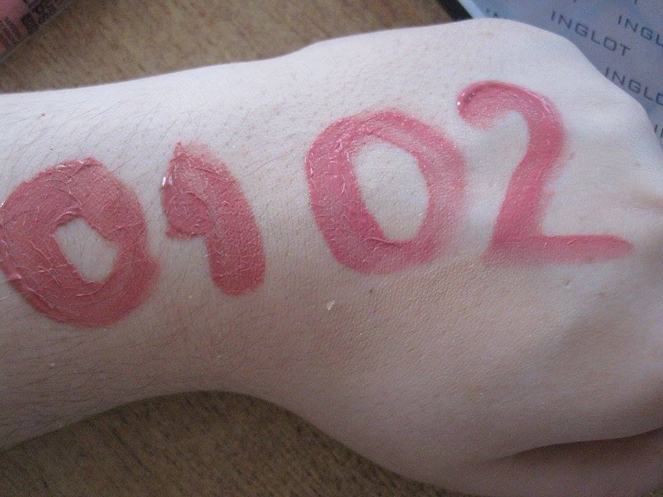 Pomadki Bell MAT LIQUID LIPS