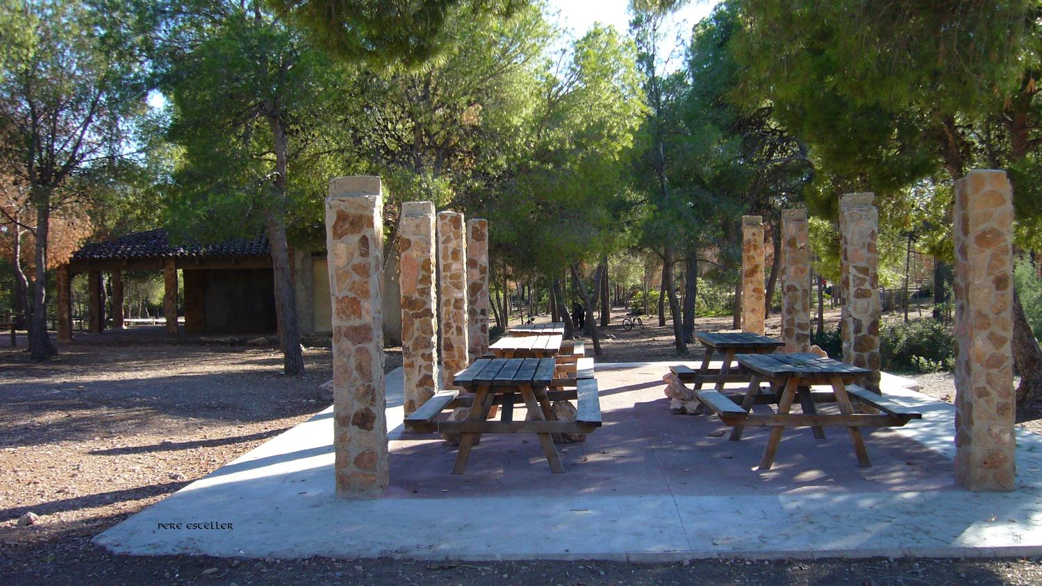 ÁREA RECREATIVA PLÀ DE LUCAS PORTA COELI (PORTACELI) AL SUR DE LA