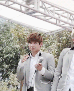 마이너스 손으로 유명한 남녀아이돌들.gif | 인스티즈