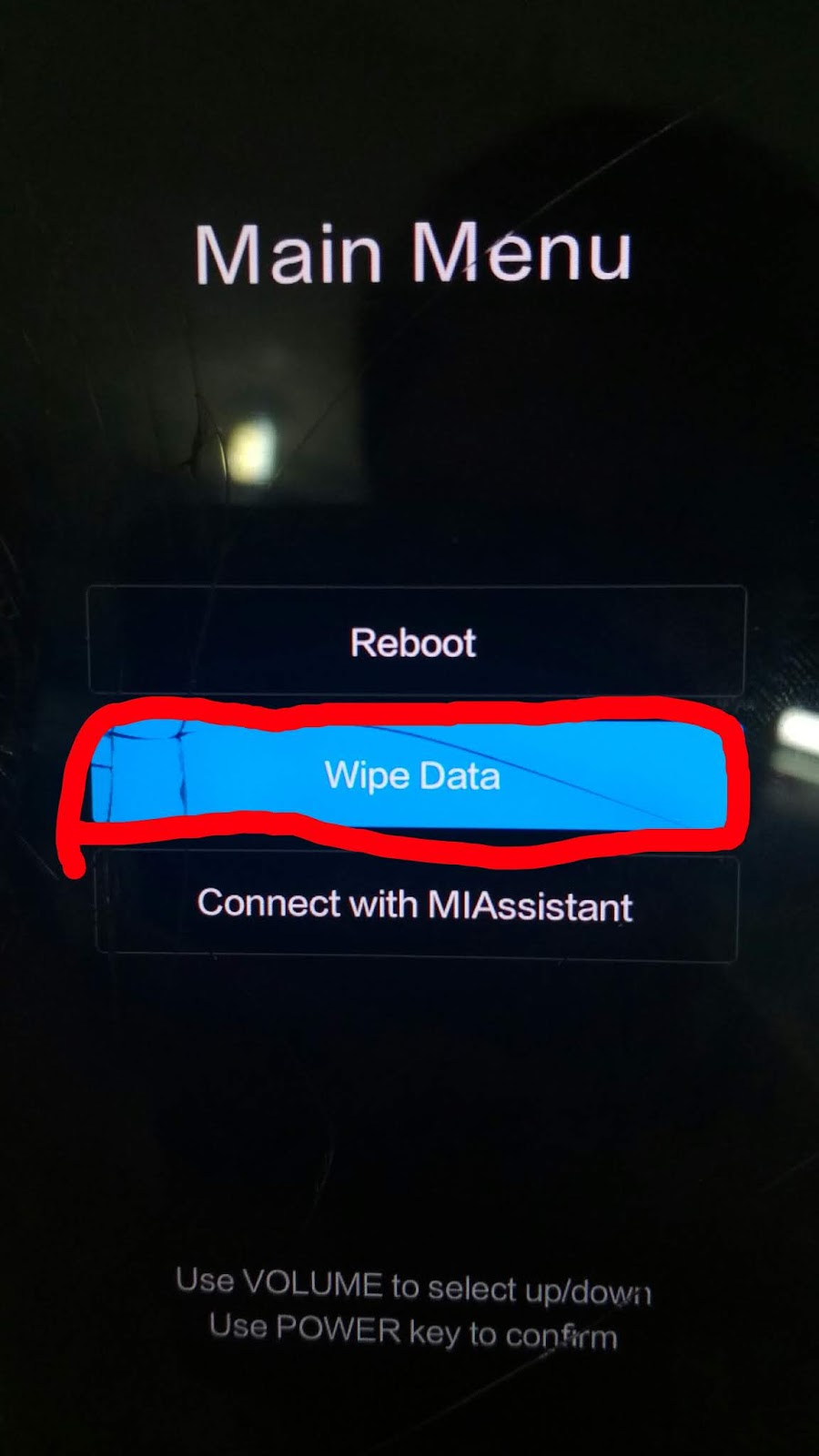 Делаем wipe data. Меню Reboot wipe data. Xiaomi main menu Reboot wipe data. Main menu wipe data. Reboot wipe data connect with miassistant что выбрать.