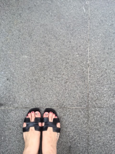 hermes oran sandals wide feet