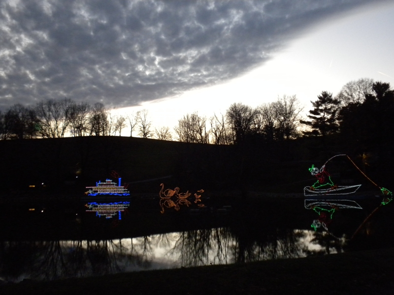 The Zoo Review Zoo Light, Zoo Bright