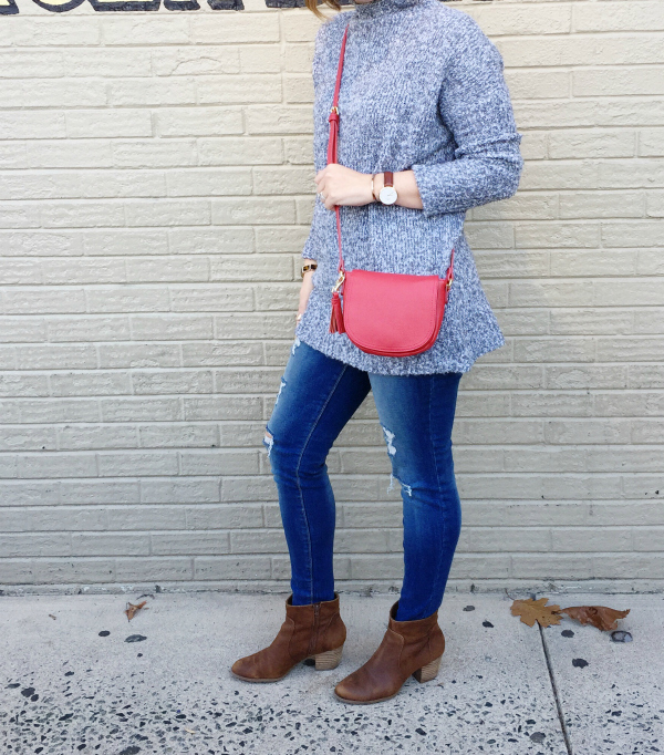 mom style, mom fashion, gray sweater, red crossbody bag, style on a budget