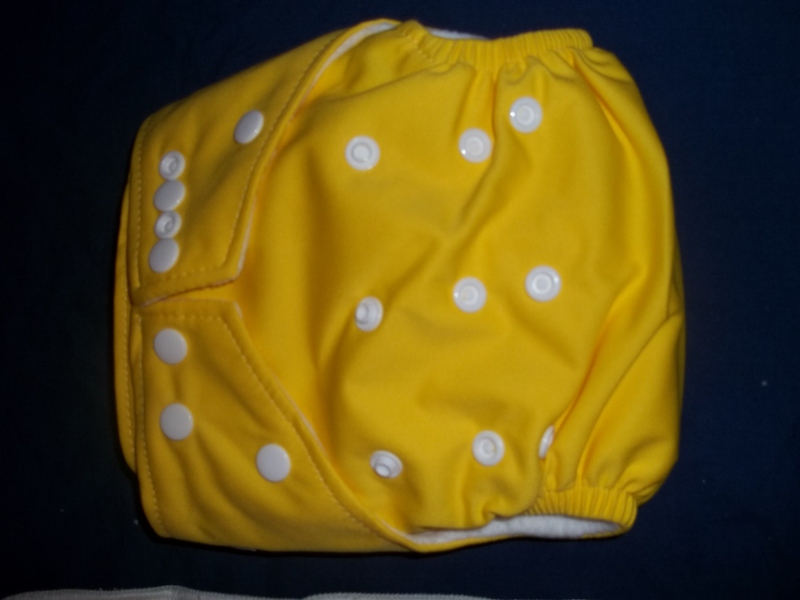 MommyKnowz Papoose Diaper's from Toronto Cloth Diapers Review