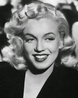 holliwood stars picture: Marilyn Monroe Hollywood Star Walk Los Angeles ...
