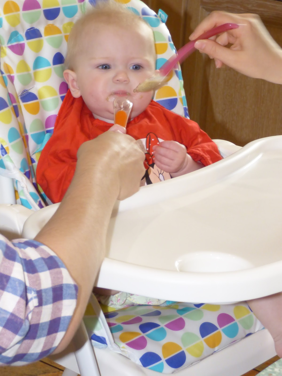 Nanny Bicester Weaning your baby onto solid food