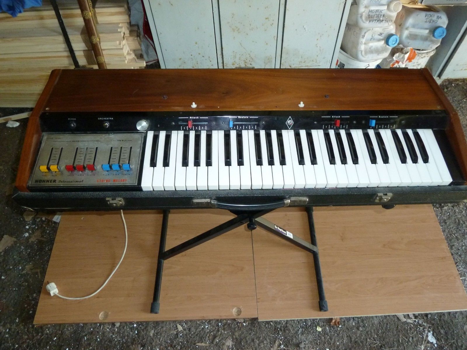 MATRIXSYNTH Hohner / Logan String Melody Synthesizer MK I