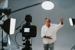 Solutions of Question: How to Become Actor without Experience? Solutions of Question: How to Become Actor without Experience?