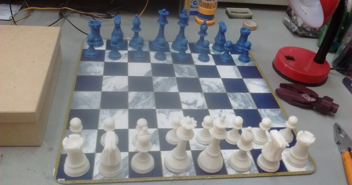 O primeiro robô jogador de xadrez