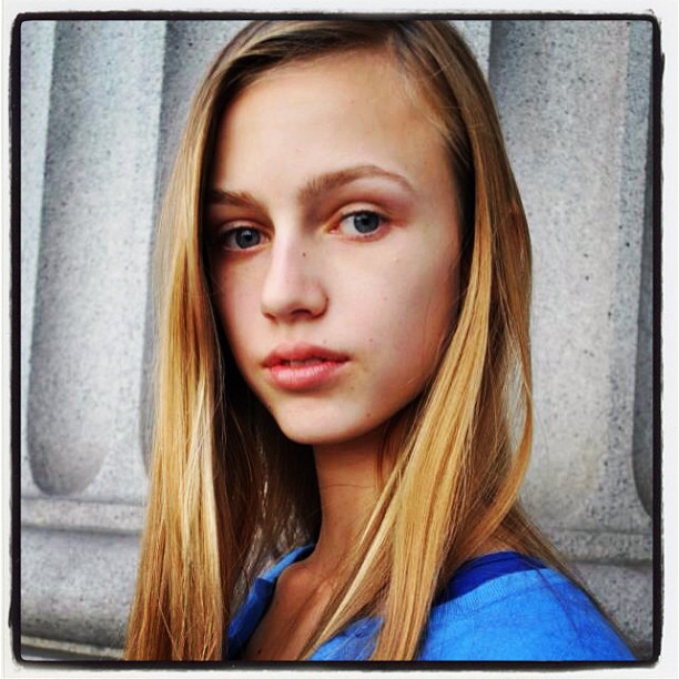 Julia Rutherford Model Stars Model Management - Rising Stars: April 2013