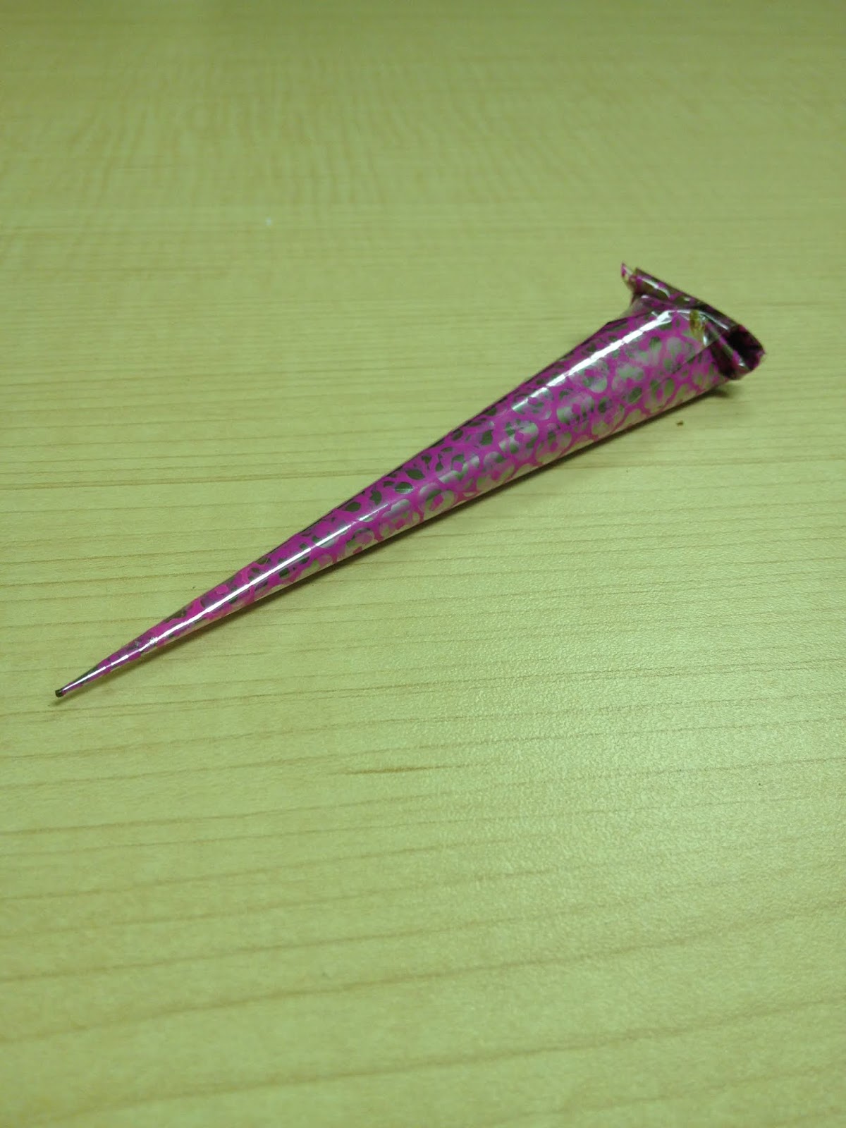 The ways to seal a henna cone