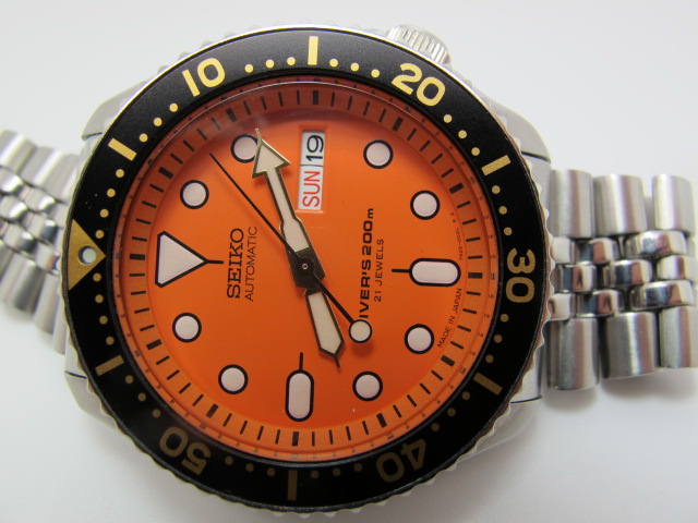 watchopenia: Let it be Orange: Seiko Diver 7S26-0020 SKX011J