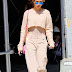 Hailey Baldwin Wears a Midriff-Bearing Outfit in New York - Celebs
