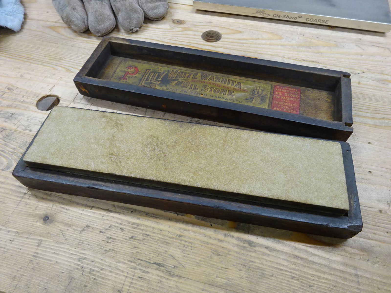 Woodworking in a Tiny Shop Rehabilitating an Old Oil Stone