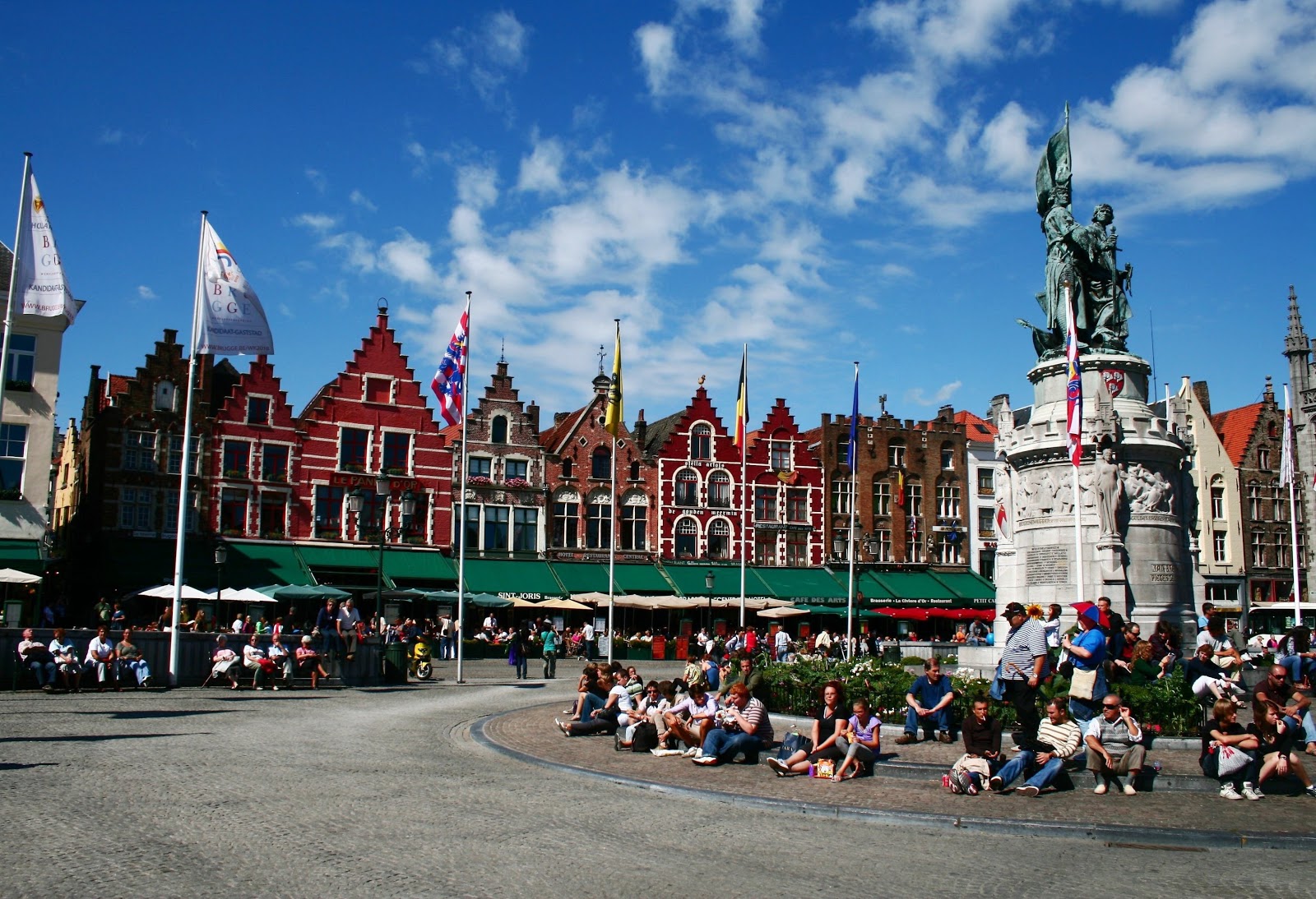 Bruges ( Brugge ). A voyage to Bruges, Belgium, Europe - Online Travel News