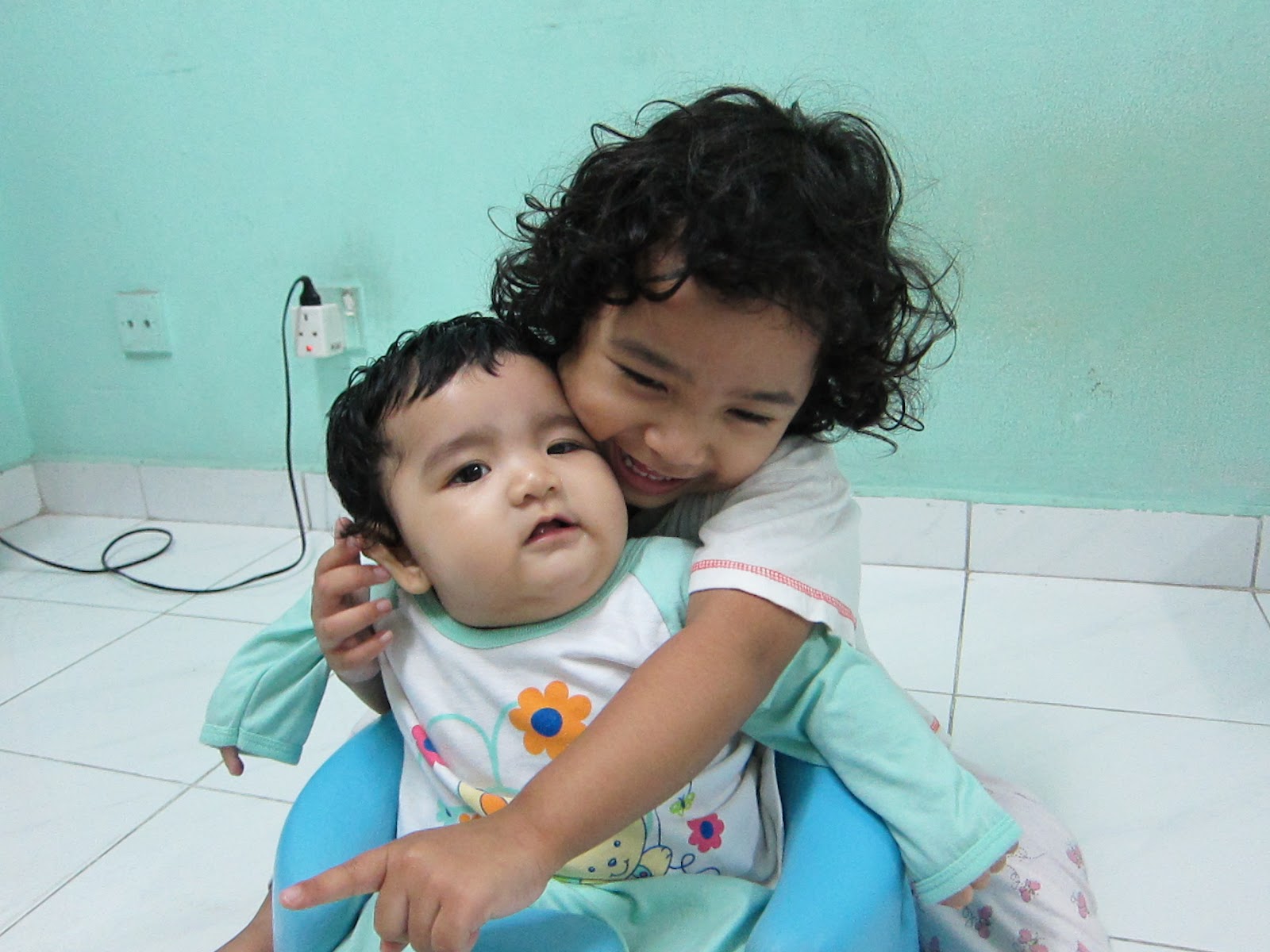 Kakak dan adik. Cикиs 3gp vидoе sкаchат мycyлман 3gp. Kakak dan adik. Adik kakak hotel viral. Kakak dan adik.