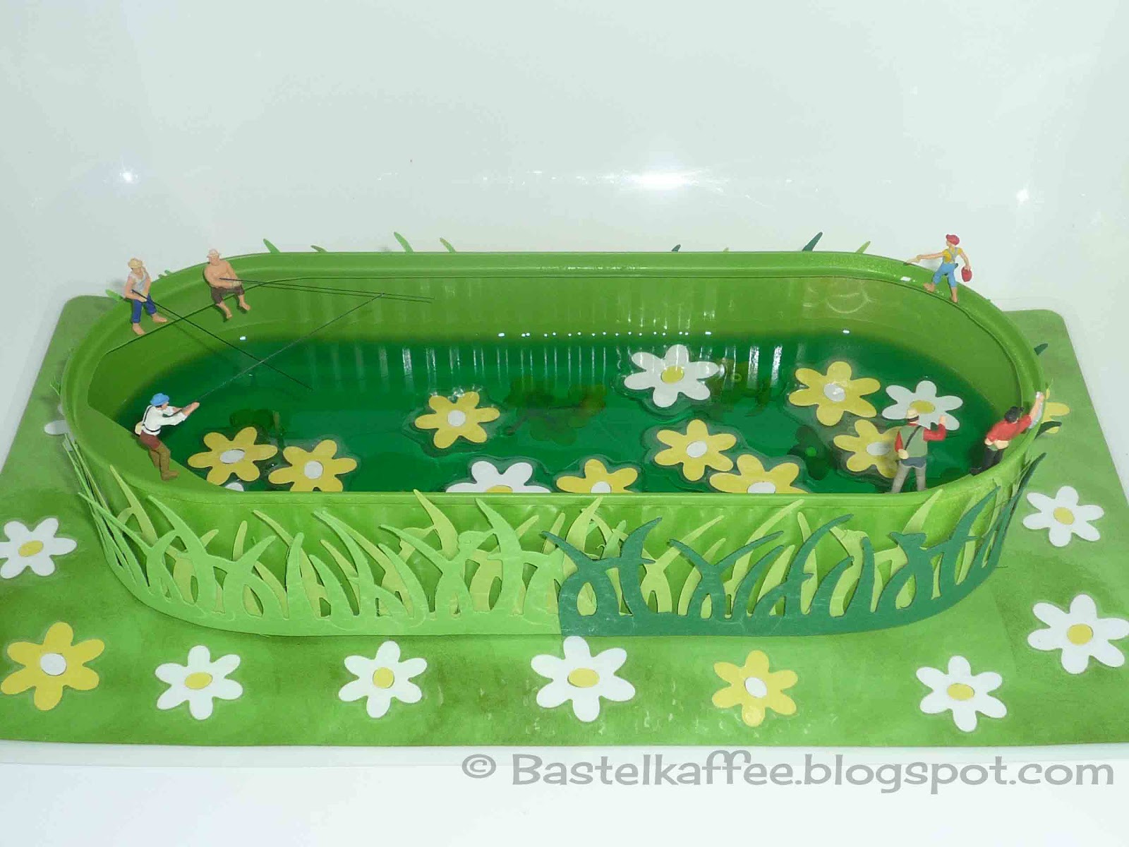 Bastelkaffee Teich in der Fischdose