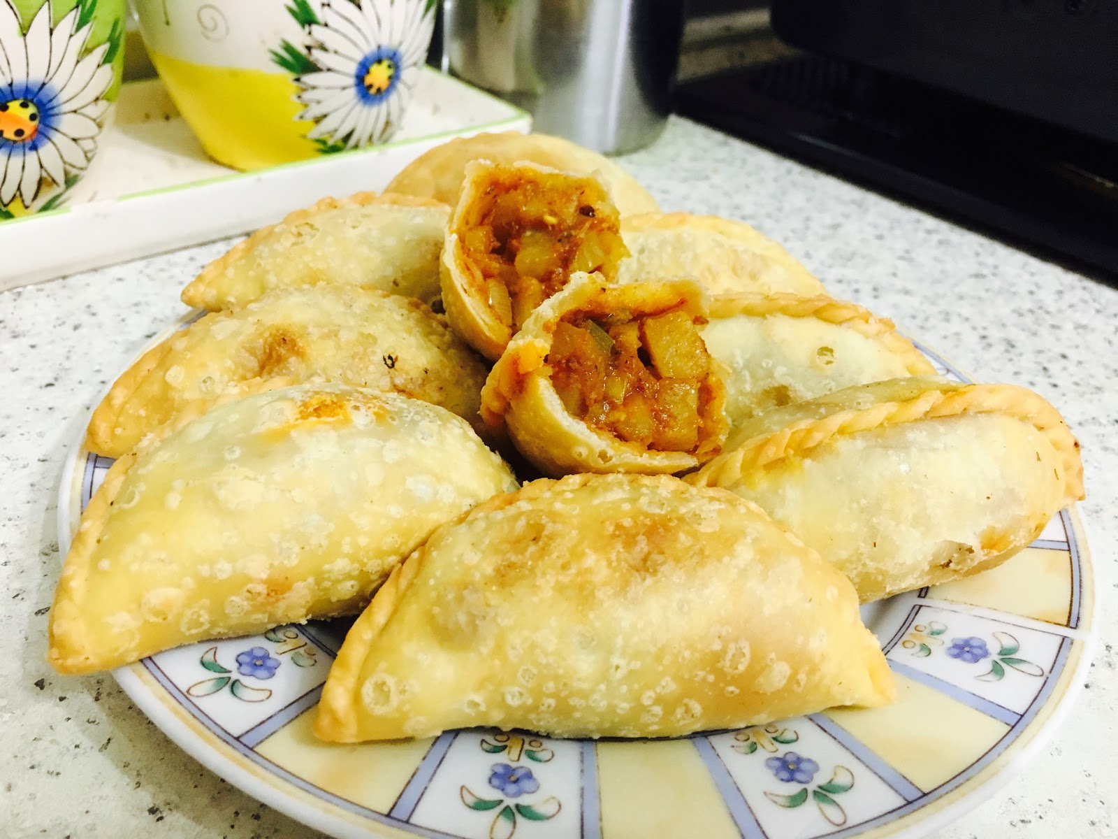 Resepi Inti Karipap Kentang Homemade Yang Berempah dan Sedap
