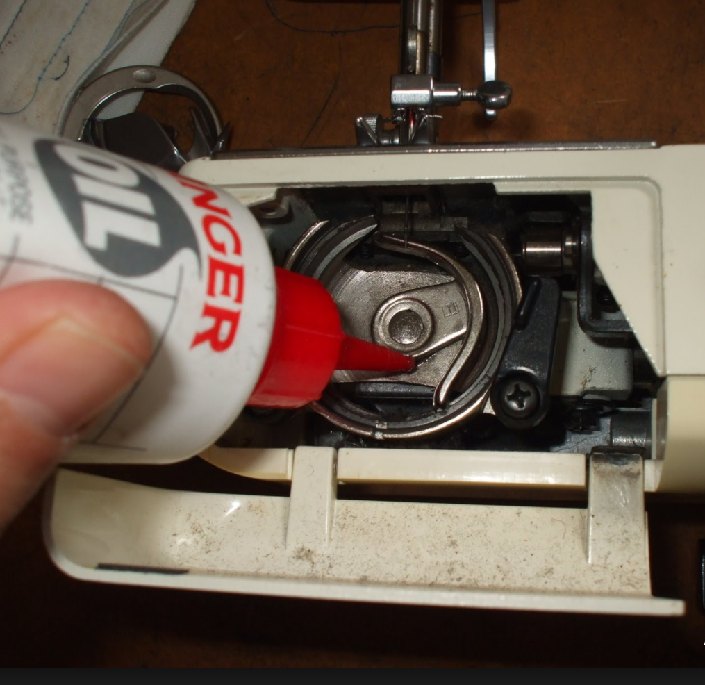 Because I say sew ;) Sewing Lesson 8 (Clean and Oil my Sewing Machine?)
