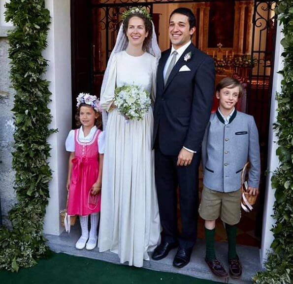 Princess Sofia wore a cream-colored silk linen wedding dress by Natascha Klein, and a diamond floral tiara