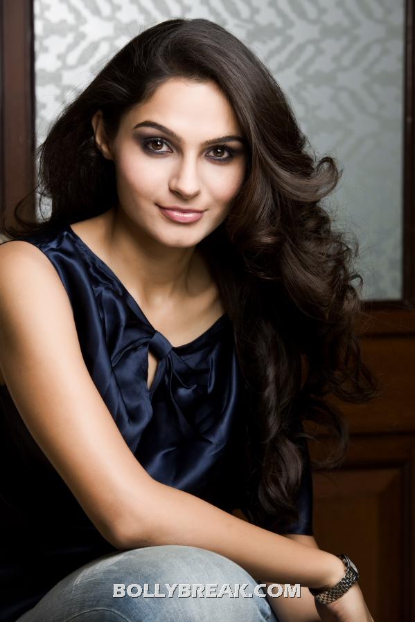 Andrea Jeremiah long hair - (10) - Andrea Jeremiah Hot Photo Gallery 2012 