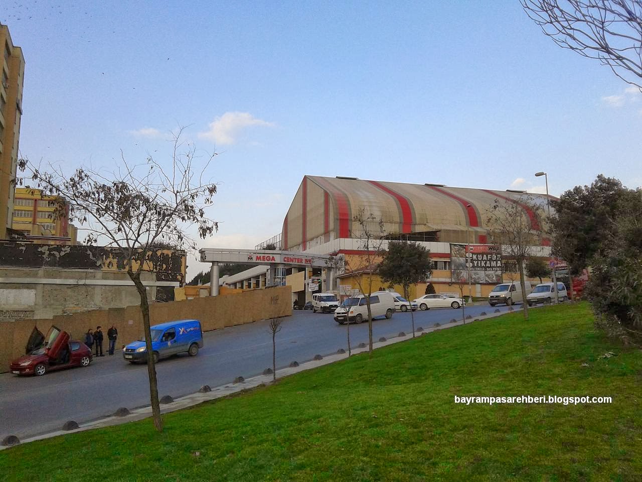 Bayrampaşa Rehberi Bayrampaşa Mega Center Kuru Gıda Hali