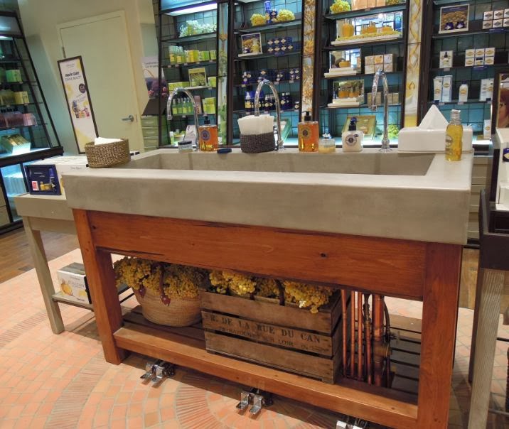 L'Occitane is new and improved for your Bloor Street shopping pleasure ...