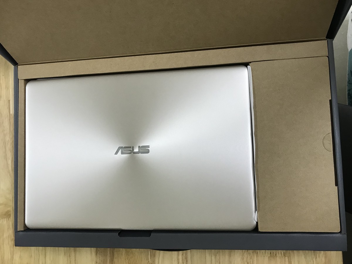 Mở hộp và đánh giá laptop Asus A510UA - EJ111T