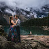 Casal tira foto romântica em viagem e quando percebem quem invadiu a imagem não conseguem acreditar!