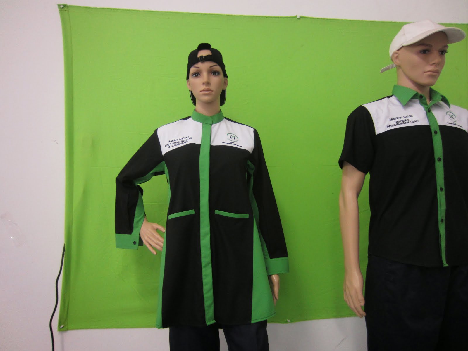 Uniform Store 0103425700