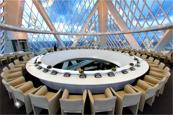 [Imagem: Piramide_Paz_06.jpg]