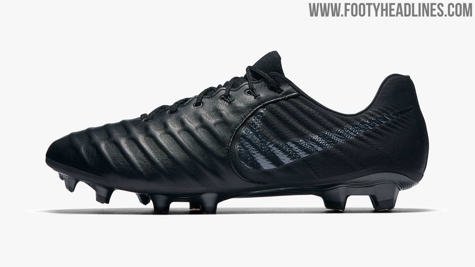 Escarpado Me sorprendió nadar Blackout Nike Tiempo Legend VII Stealth Ops Boots Released - Footy Headlines