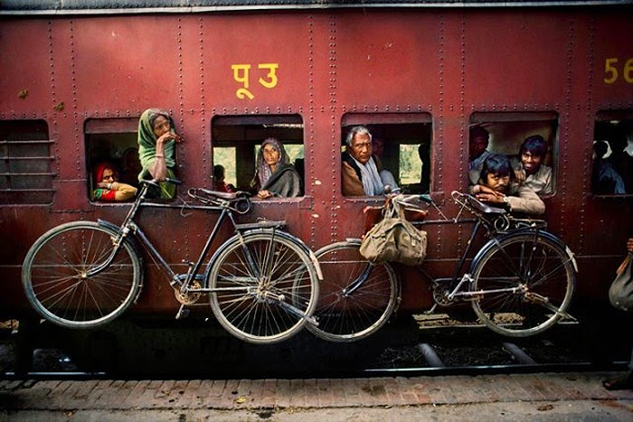 The Funny Indian Train Journeys - Voyager For Life