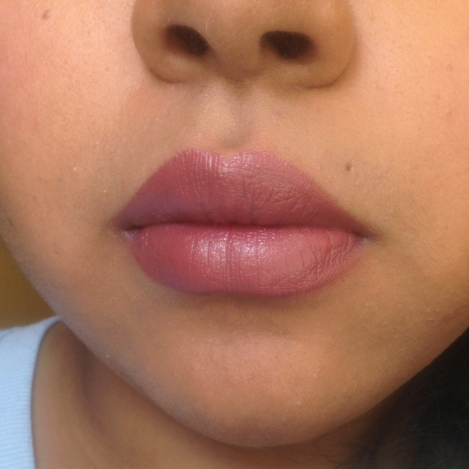 Mac Creme In Your Coffee Lipstick Swatches The Art Of Beauty Lips Care Beauty