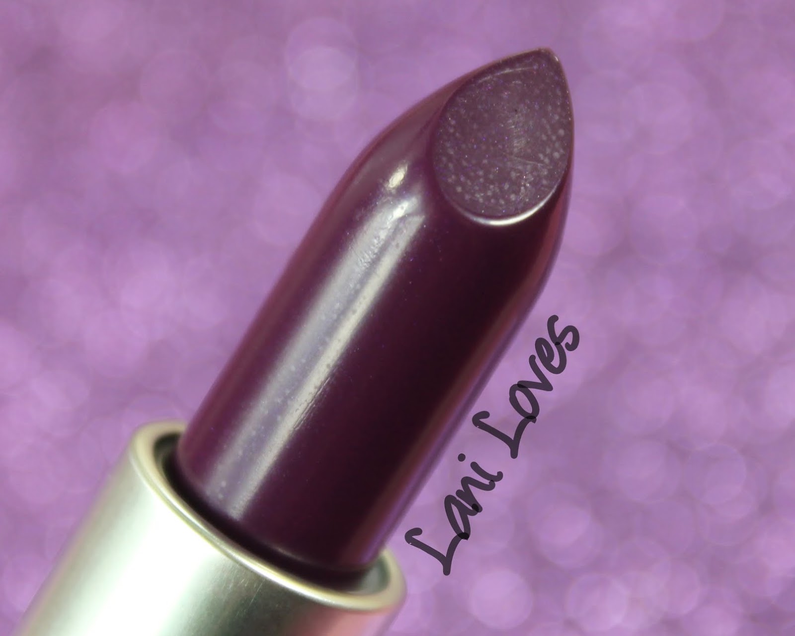 MAC Monday: MAC X Lorde - Pure Heroine Lipstick Swatches & Review