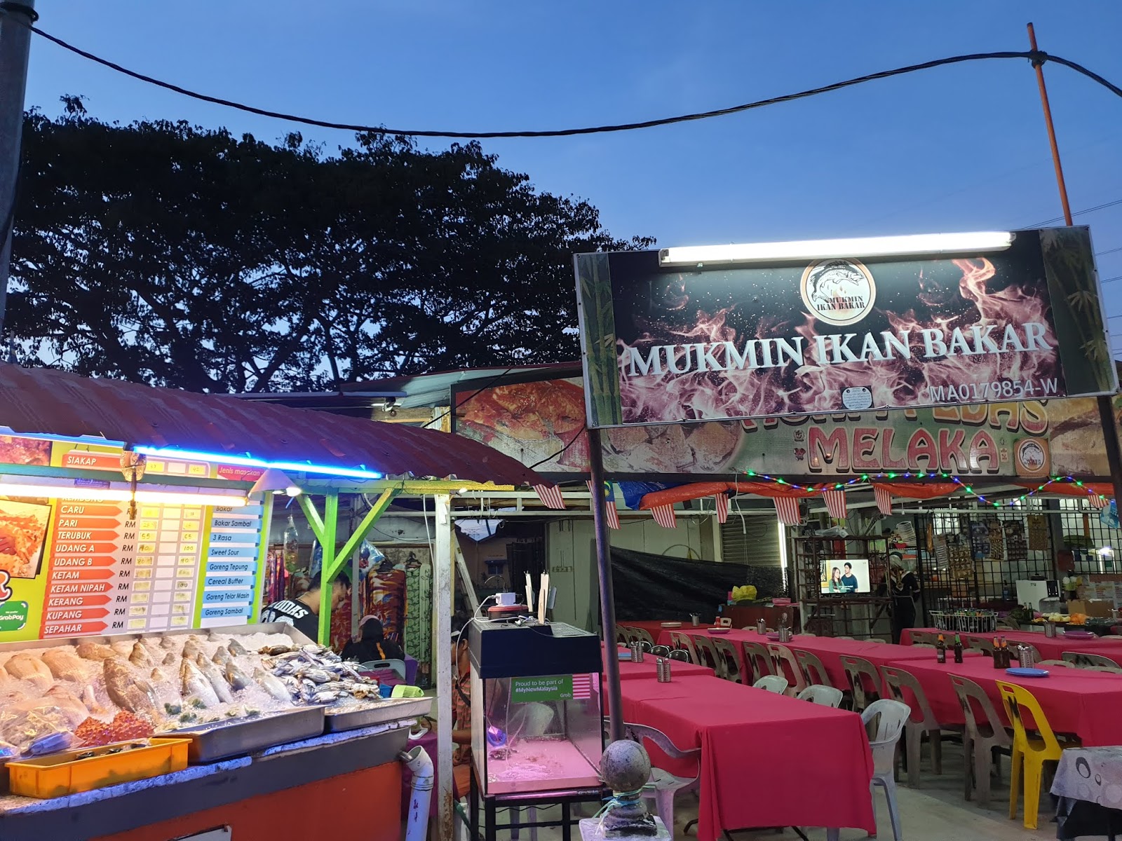 Medan Ikan Bakar Crystal Bay Melaka