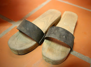 Guoc Moc (Sole sisters) for the Vietnamese