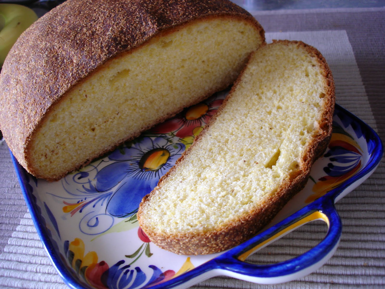 Tea and Scones Broa..... or Portuguese Corn Bread.
