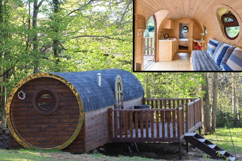 00-Airbnb-Barrel-Home-Architecture-in-an-Idyllic-Location-www-designstack-co