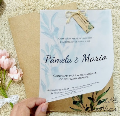 convite de casamento artesanal personalizado aniversario 15 anos floral folhagens verde greenery convite rústico sofisticado moderno mini wedding invitation envelope estilo luva papel kraft convite kraft estampado e papel vegetal translúcido